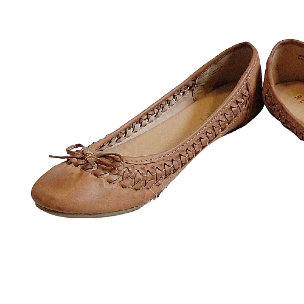 Report brown lattice flats size 9